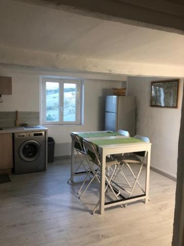 Ferienwohnung Le Petit Saint Clair Trigance Exterior foto